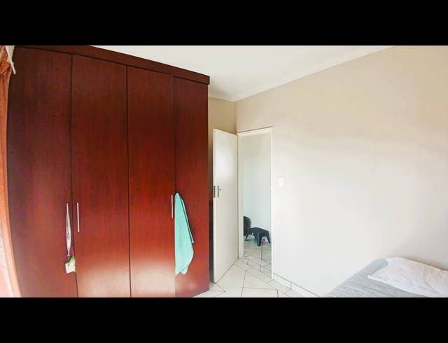 2 BEDROOM TOWNHOUSE FOR SALE IN RIVERSDALE